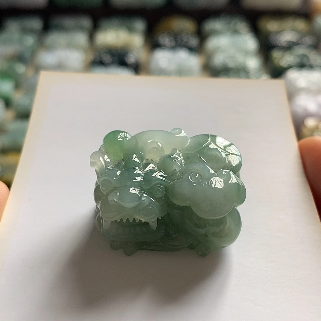 翡翠未镶嵌颈饰天然翡翠貔貅吊坠