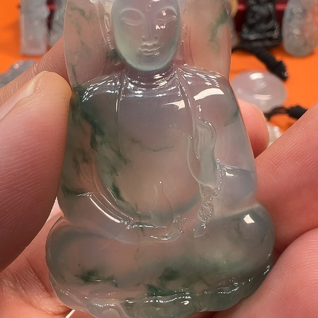吊坠(赠链)18K金镶嵌翡翠老冰胶素衣飘蓝花观音