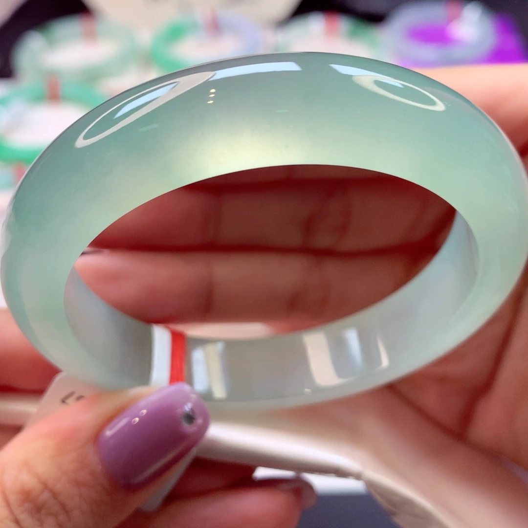 翡翠手镯未镶嵌正圈23号66