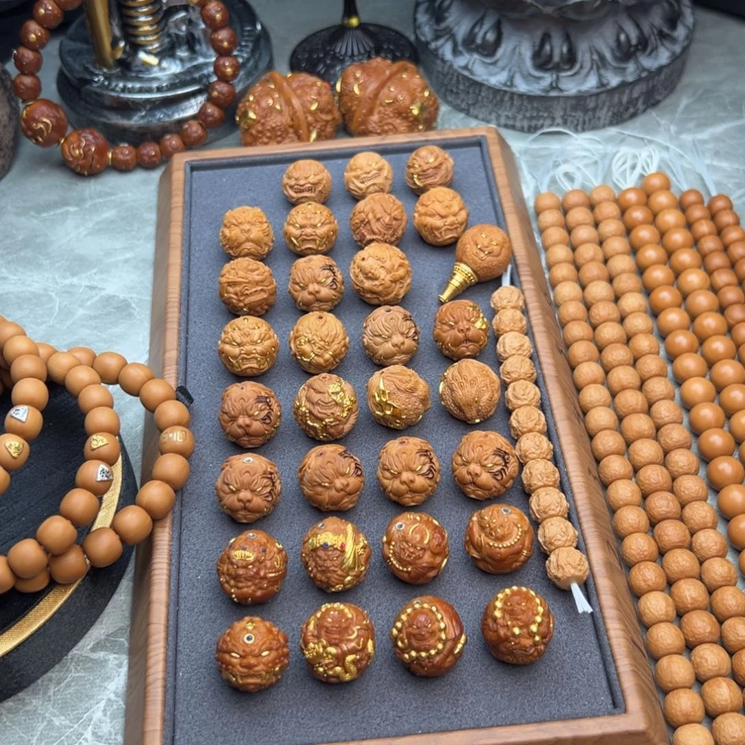 吊坠猴头核桃独牙恶僧