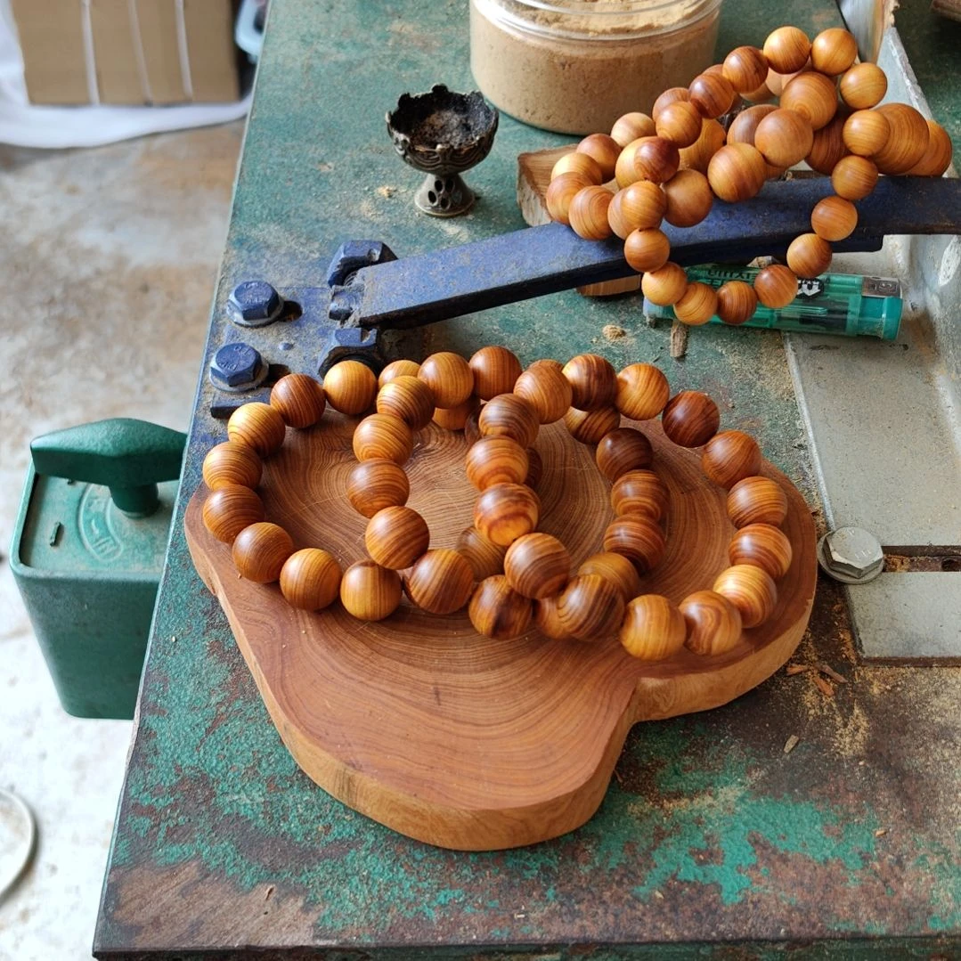 1.5黑油陈华料，太行崖柏