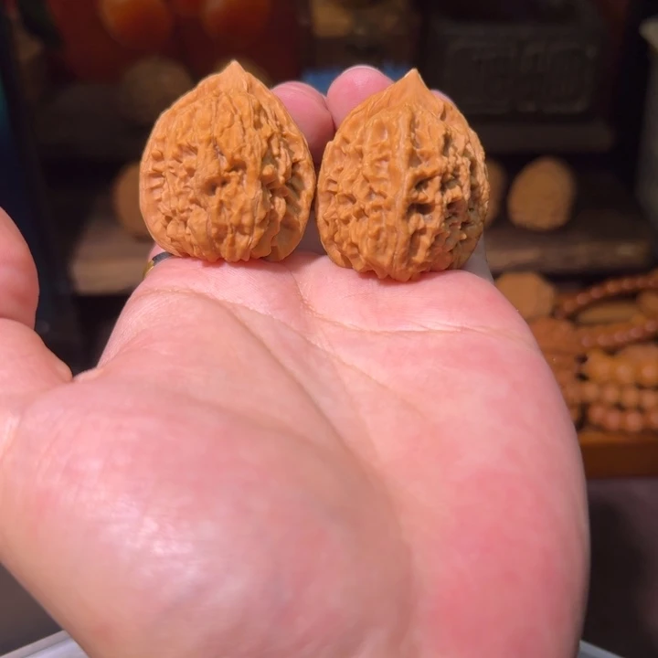 吊坠文玩核桃全品野生核桃36