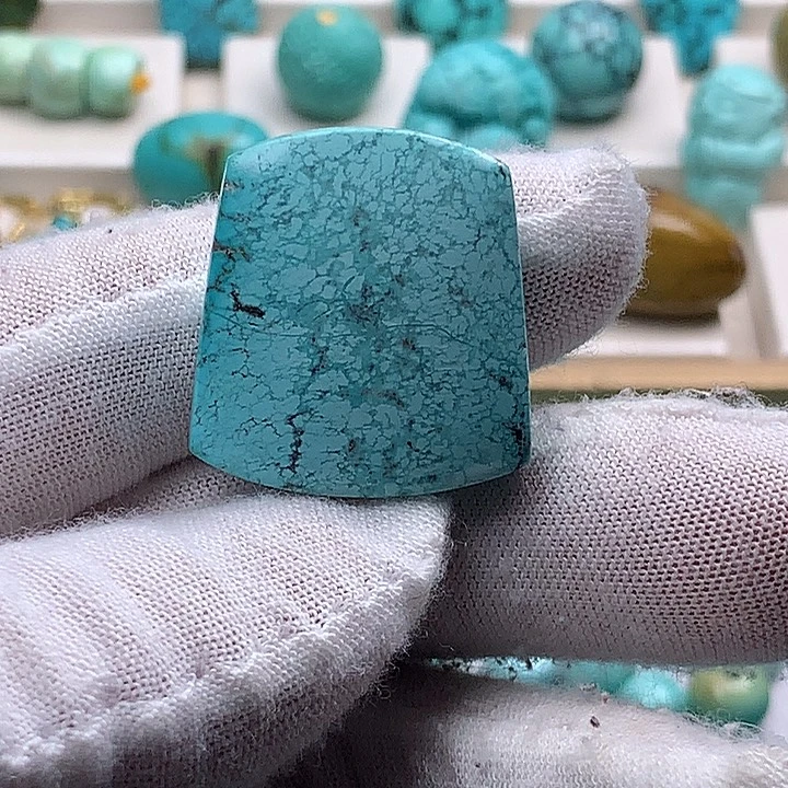 绿松石未镶嵌珠宝奇石10.6克特色无事牌吊坠