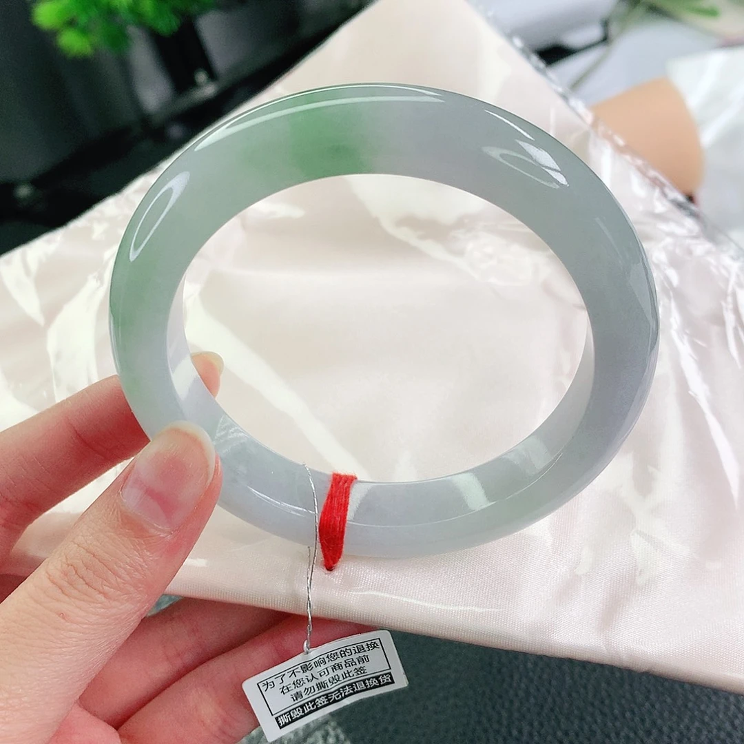 未镶嵌手镯翡翠61圈