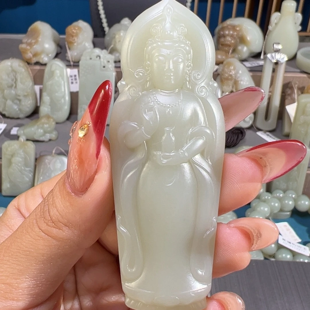 和田玉（糖玉）未镶嵌颈饰