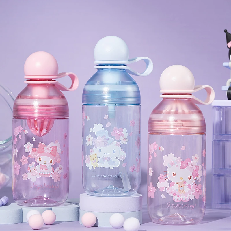 艾可思三丽鸥&迪士尼圆球果茶杯550mL高颜值学生吸管水杯便携