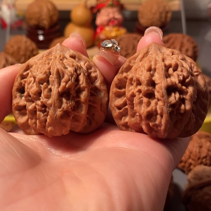 吊坠文玩核桃42霞云玲