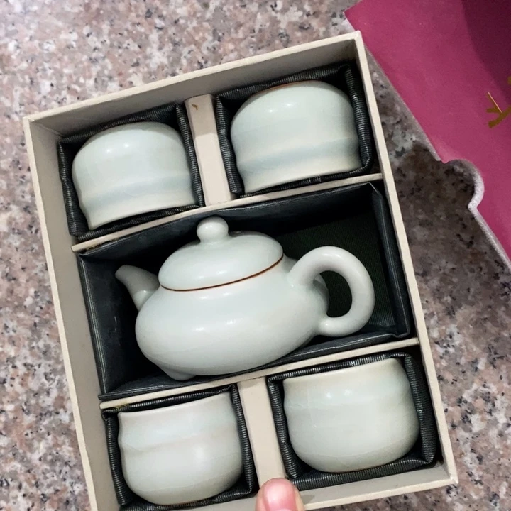 陶瓷艺术品及陶瓷制品