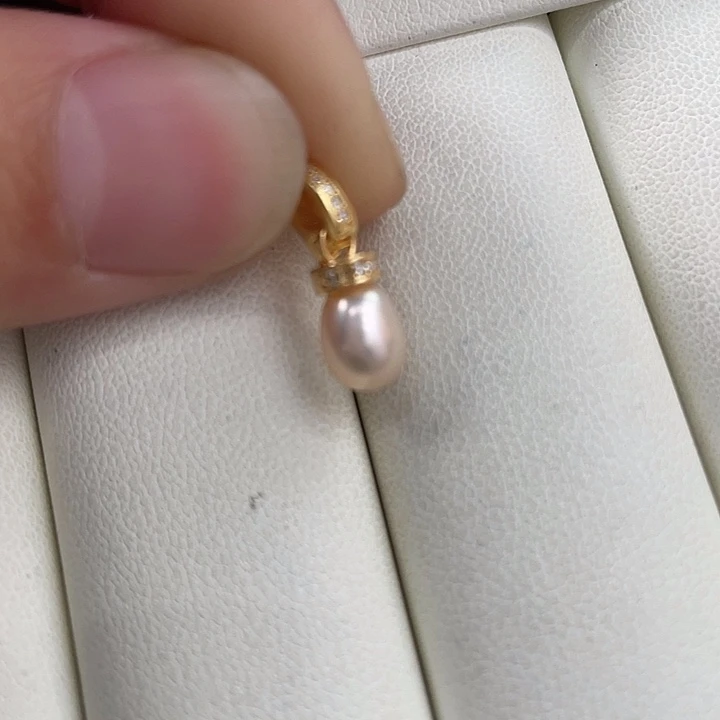 淡水珍珠银S925镶嵌吊坠(不含链)