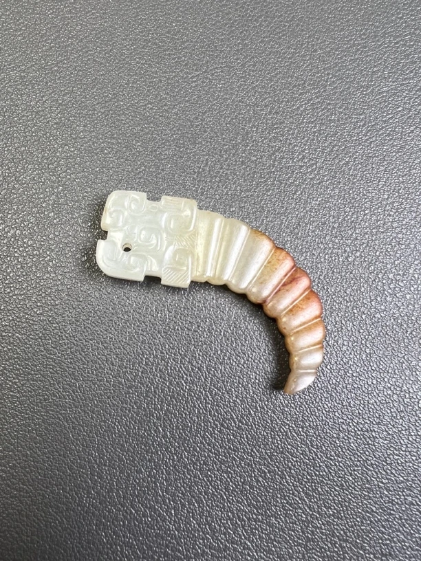 春秋和田玉红沁玉蝉