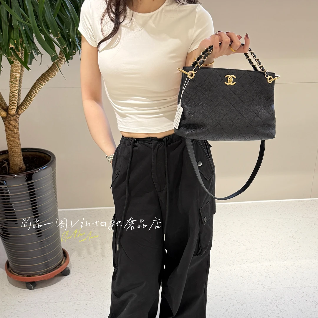 95新 Chanel/香奈儿 尚品一阁/黑金嬉皮斜挎包 29开