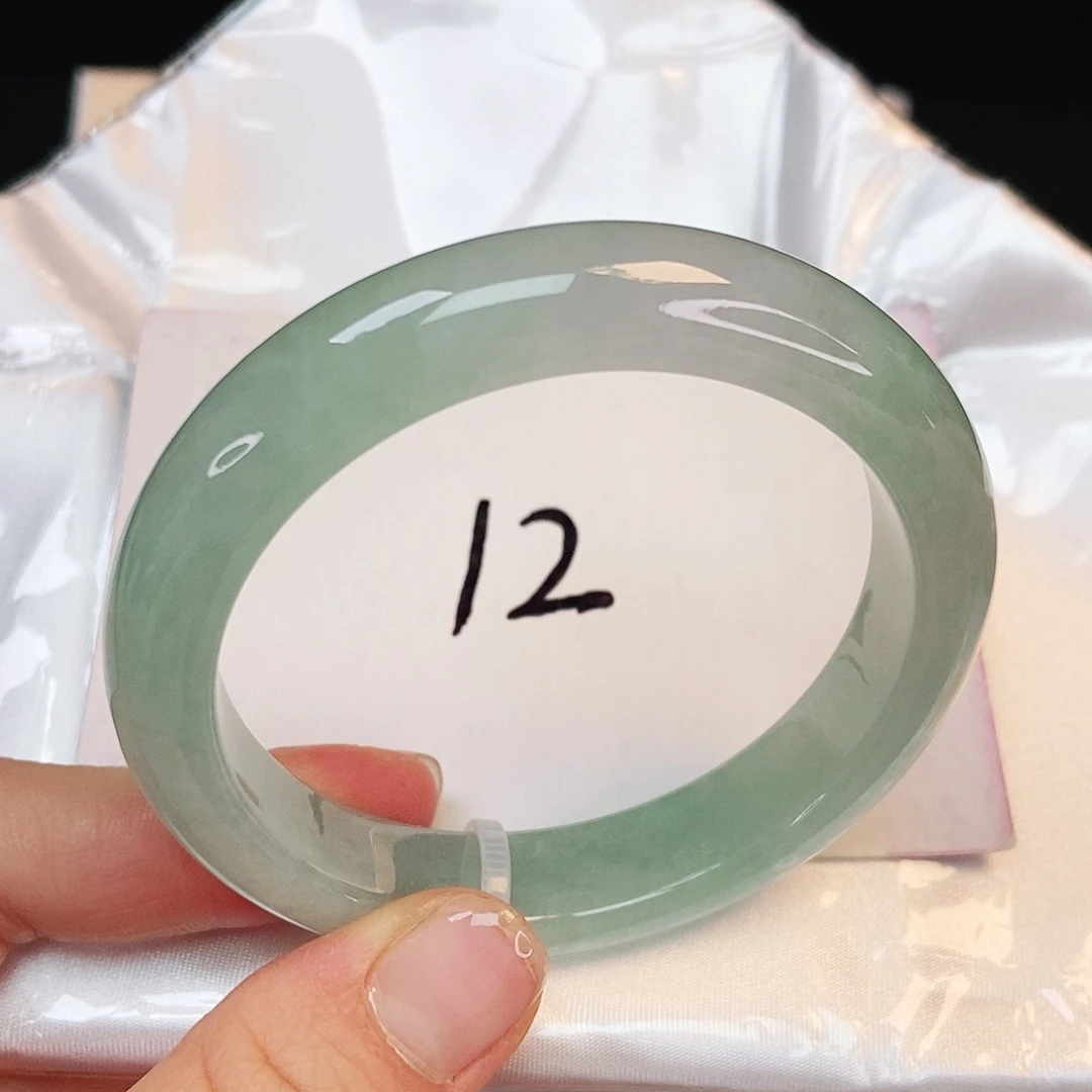 翡翠手镯未镶嵌54➕冰绿正圈