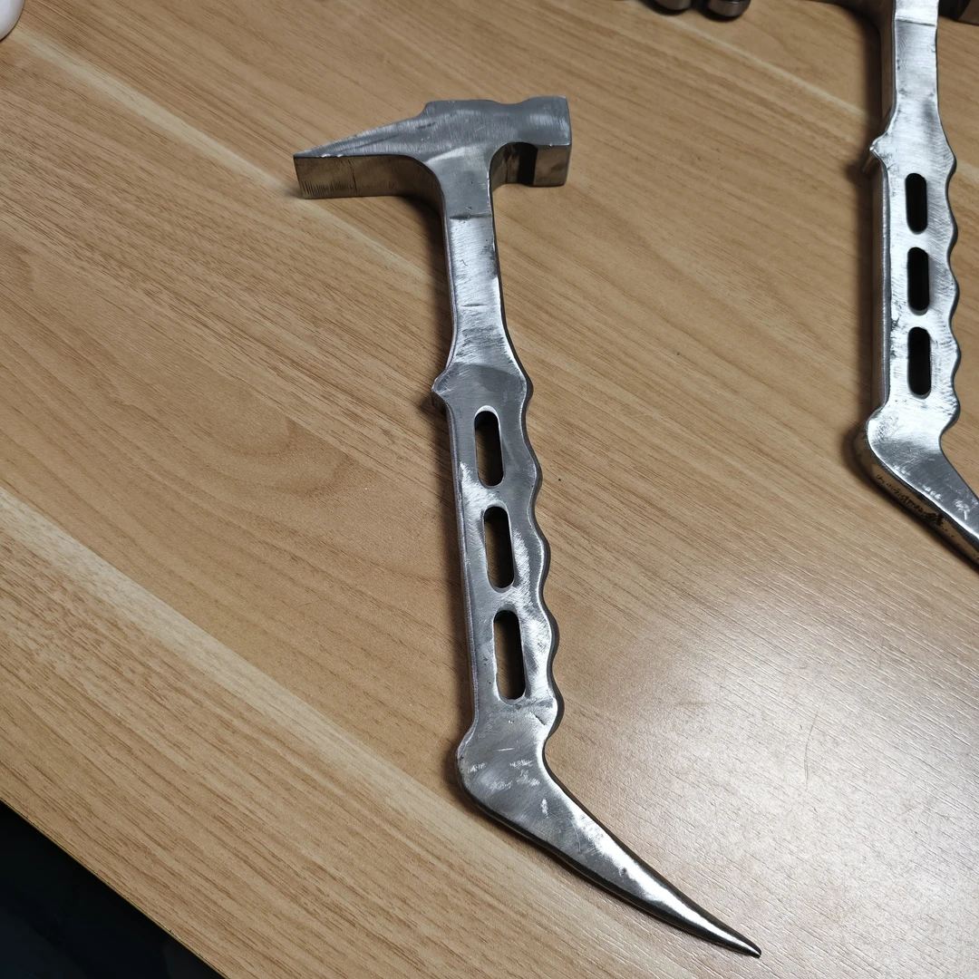 建筑铝模一体锤免费刻字模工架子工锻造一体无焊接工作锤铝模工具