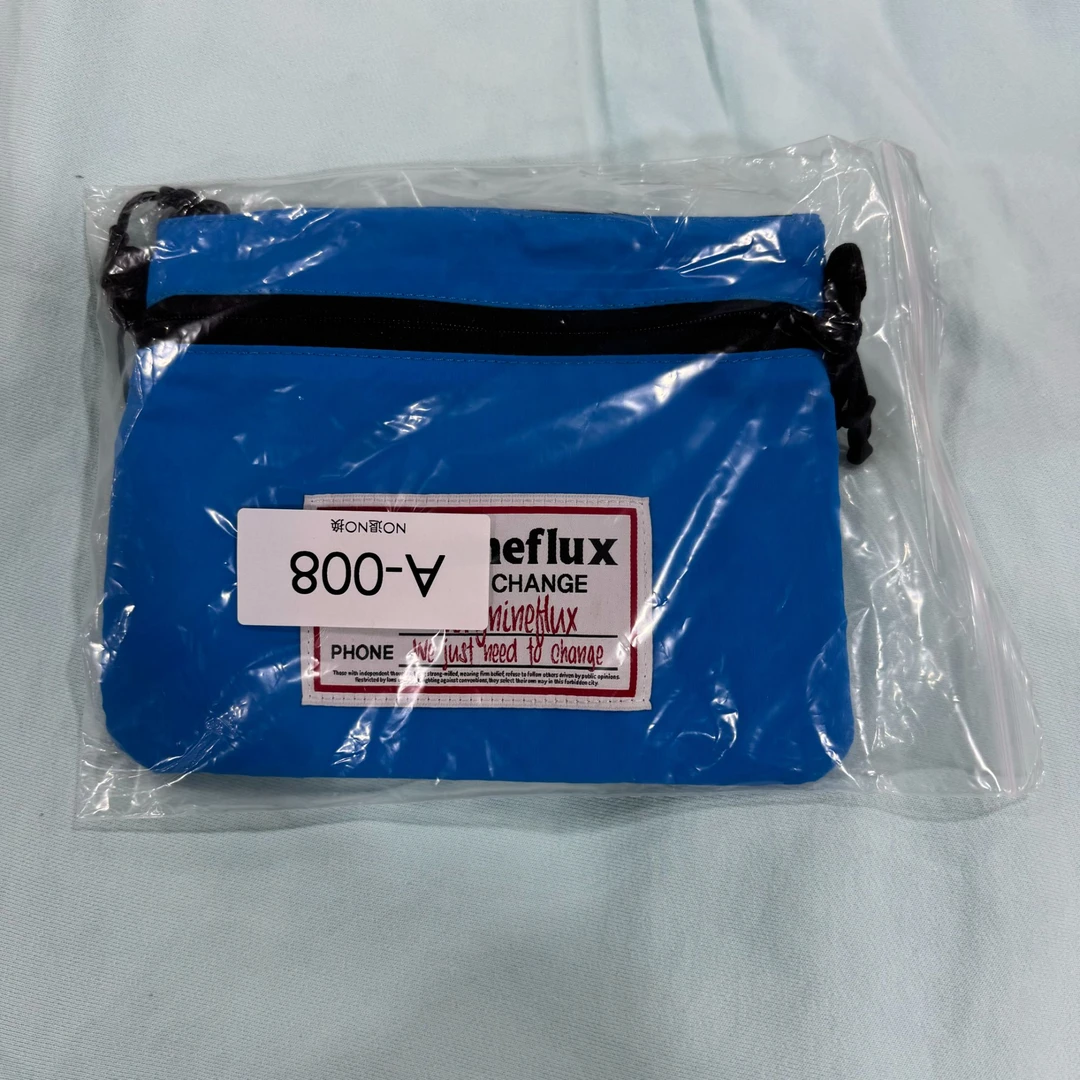 时尚百搭休闲斜挎包包-V92BB08