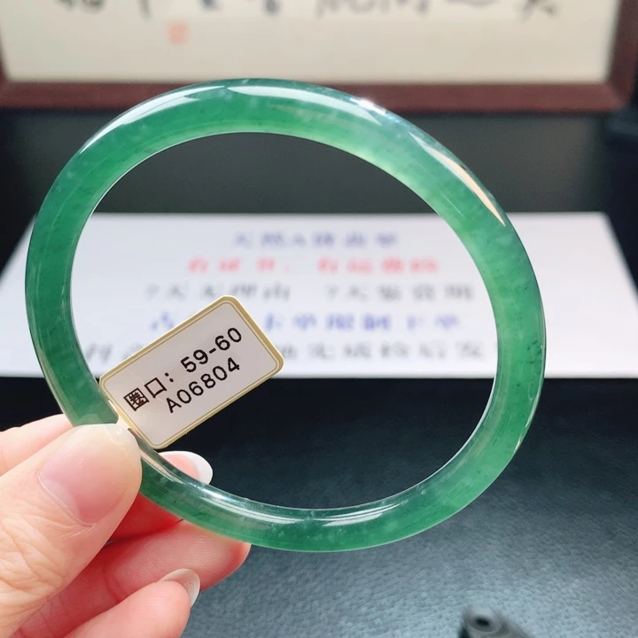 翡翠未镶嵌手镯翡翠手镯100