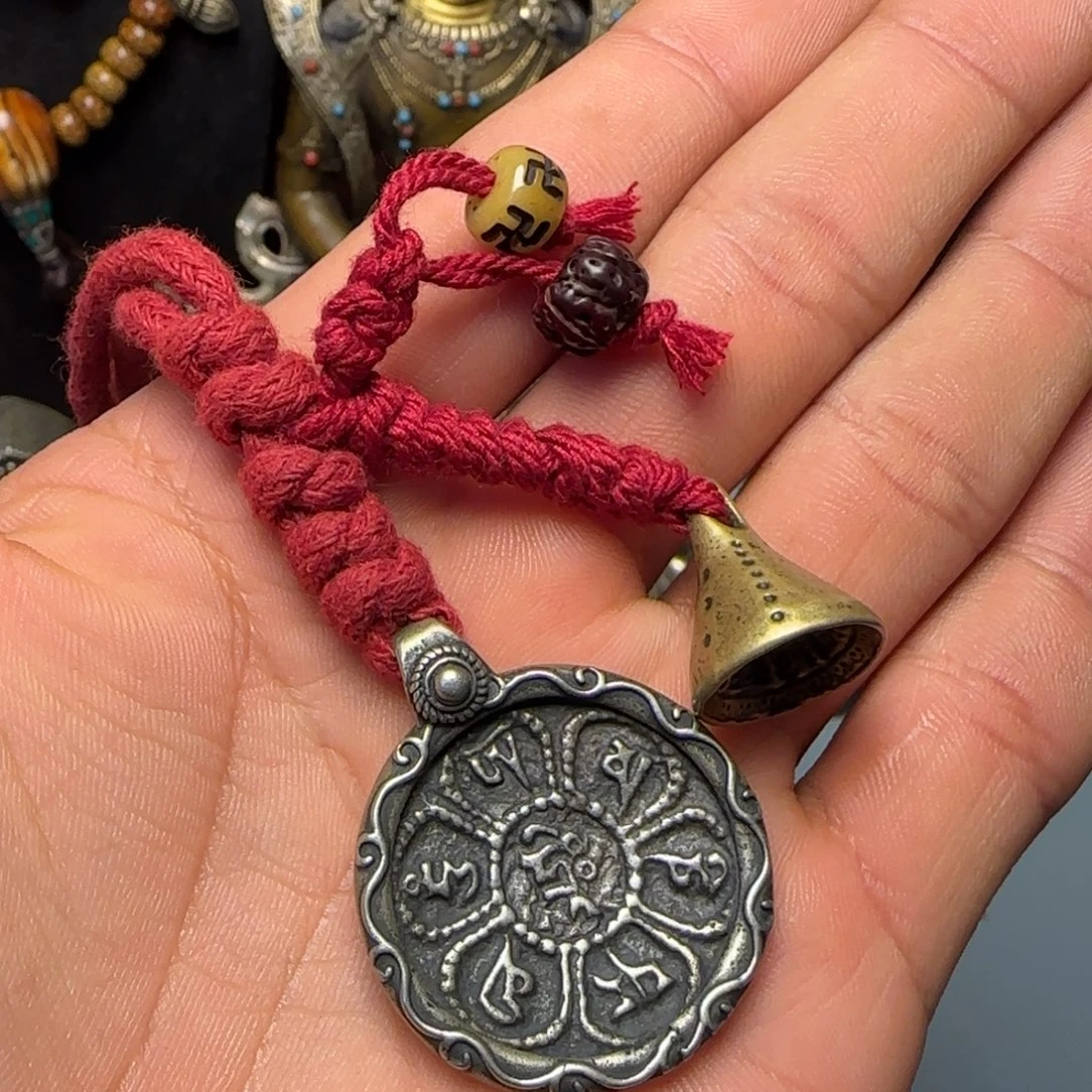 小***玛格桑工艺坊直播间