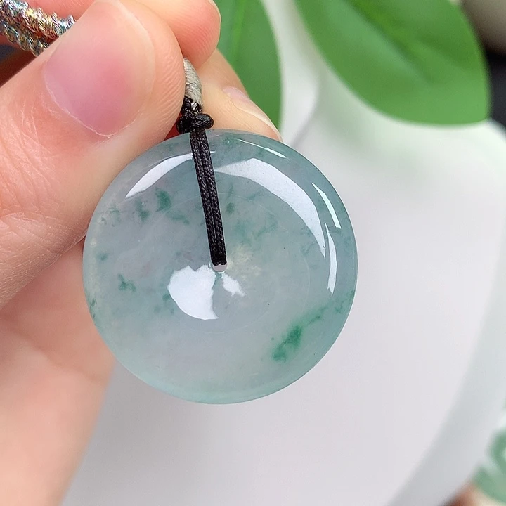 翡翠未镶嵌颈饰平安扣 29.1-5.8mm