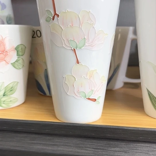 手绘高温釉下彩陶瓷果**?