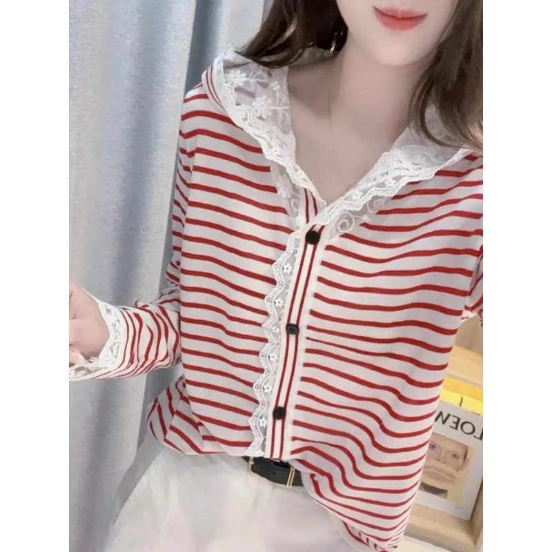 撞色条纹长袖蕾丝帽衫卫衣女秋季新款设计感小众宽松显瘦气质上衣