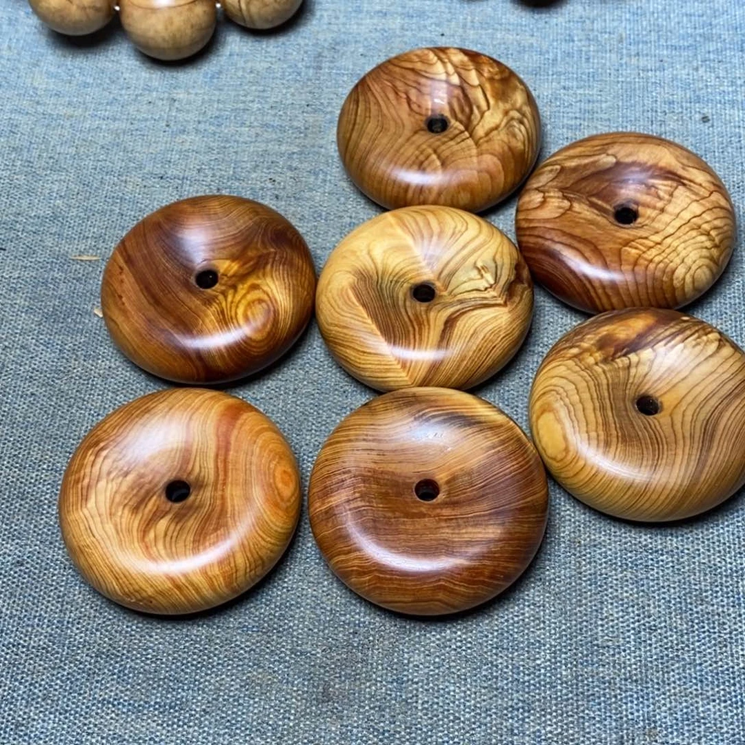 壮***壮柏木（崖柏）无事牌