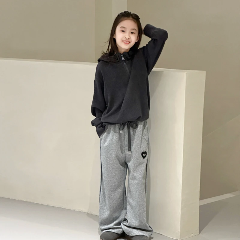 女童秋装套装洋气时髦2025新春秋休闲女孩高级感中大童爆款两件套