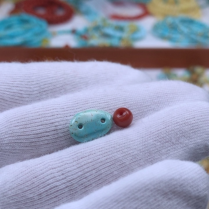 南红玛瑙未镶嵌珠宝奇石