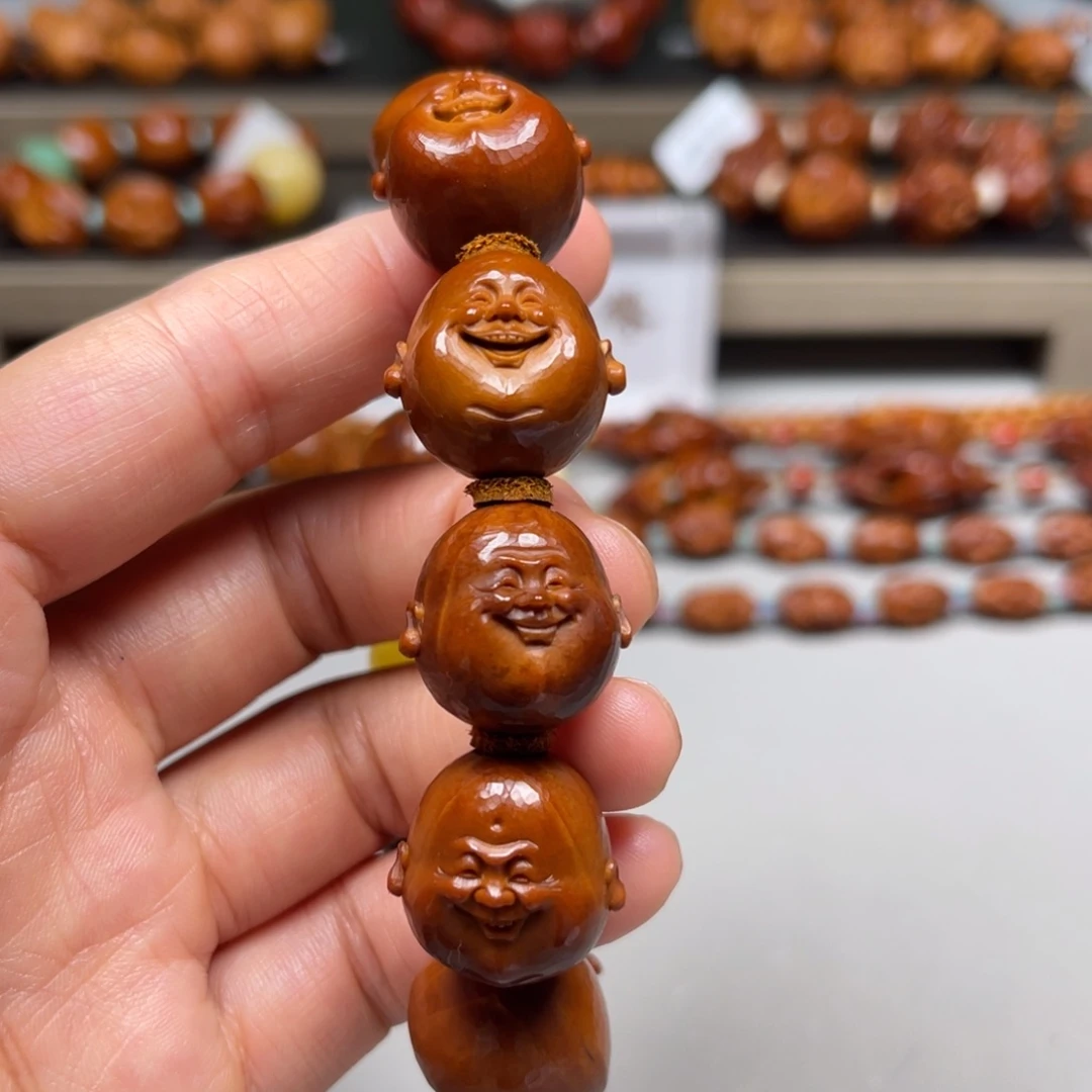 吊坠橄榄核定制笑佛手串，没有现货，需要等