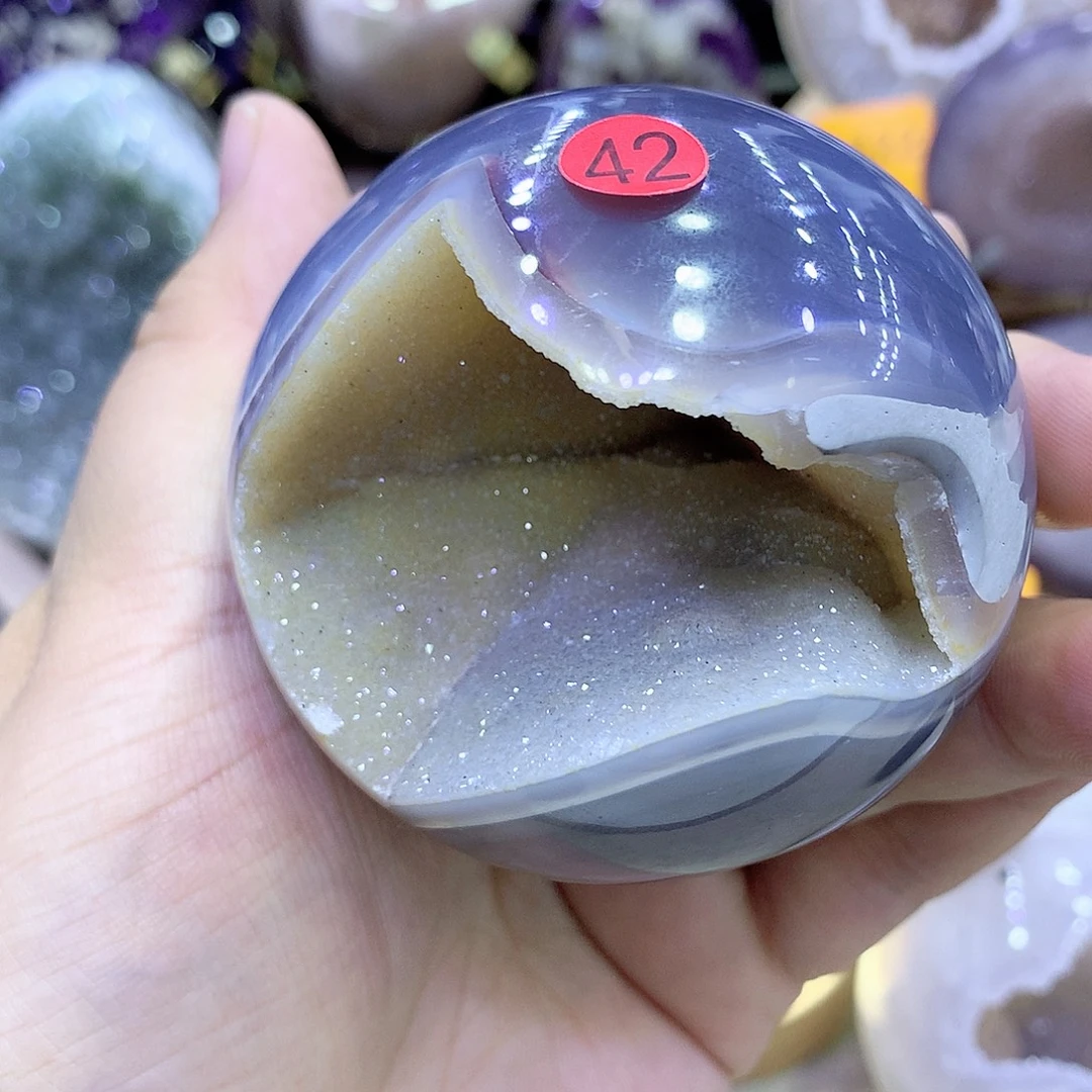 蓝***青未镶嵌大型摆件（非配饰）紫晶