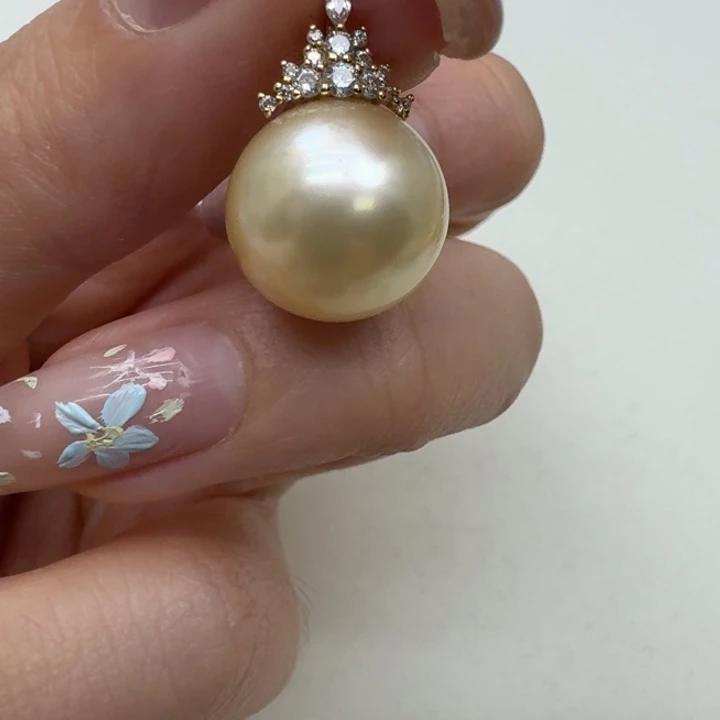 海水珍珠18K金镶嵌颈饰