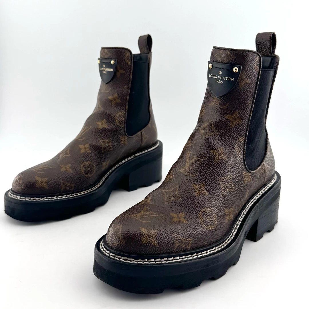 95新 LouisVuitton/路易威登 路易威登 36码 切尔西短靴 D9226