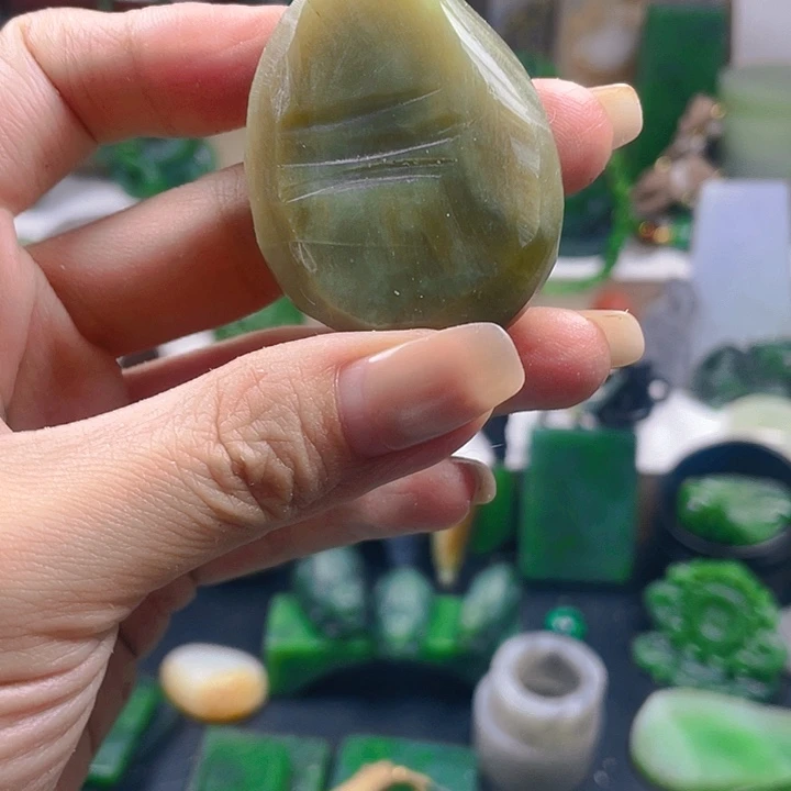 未镶嵌和田玉珠宝半成品
