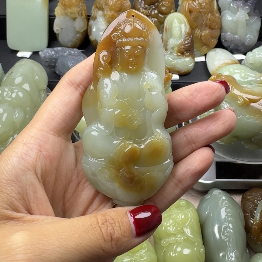 和田玉未镶嵌挂件