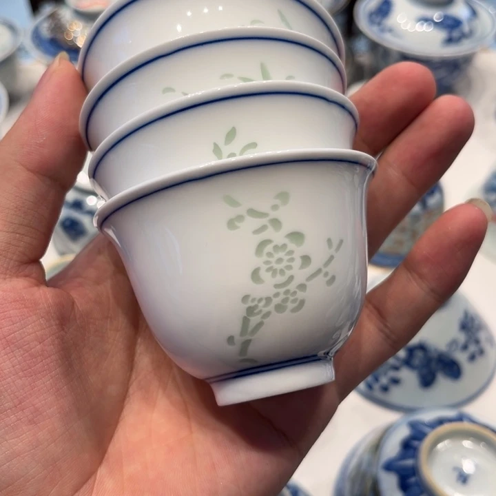 景德镇陶瓷杯子的