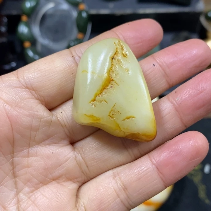 和田玉（糖玉）未镶嵌挂件