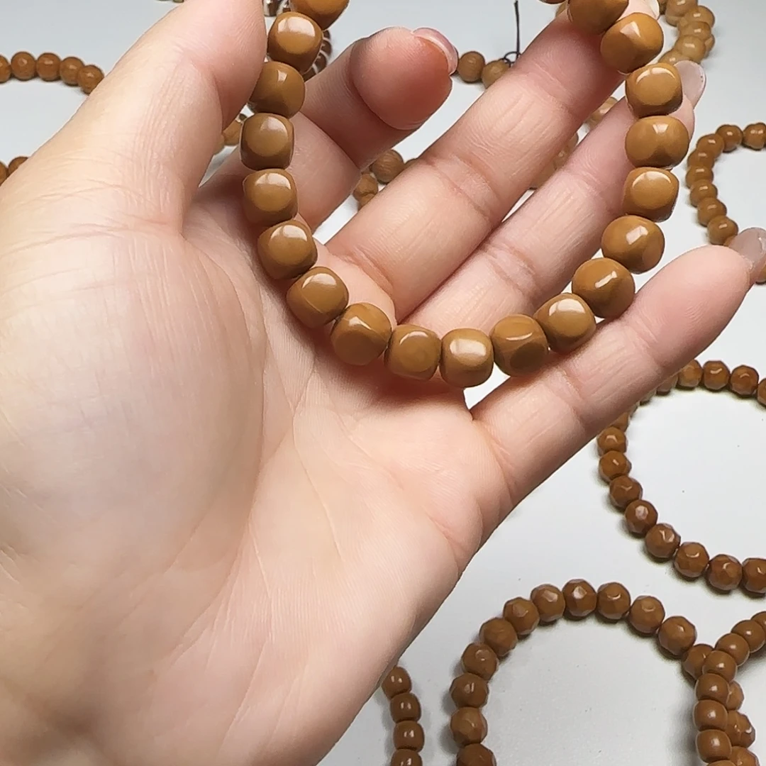 摄***森吊坠猴头核桃六方