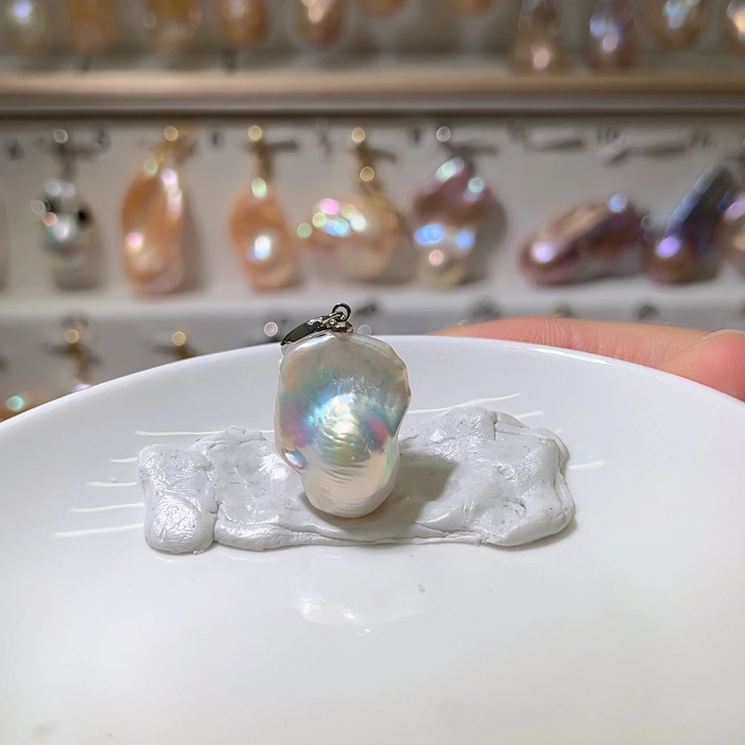 淡水珍珠银S925镶嵌吊坠(赠链)