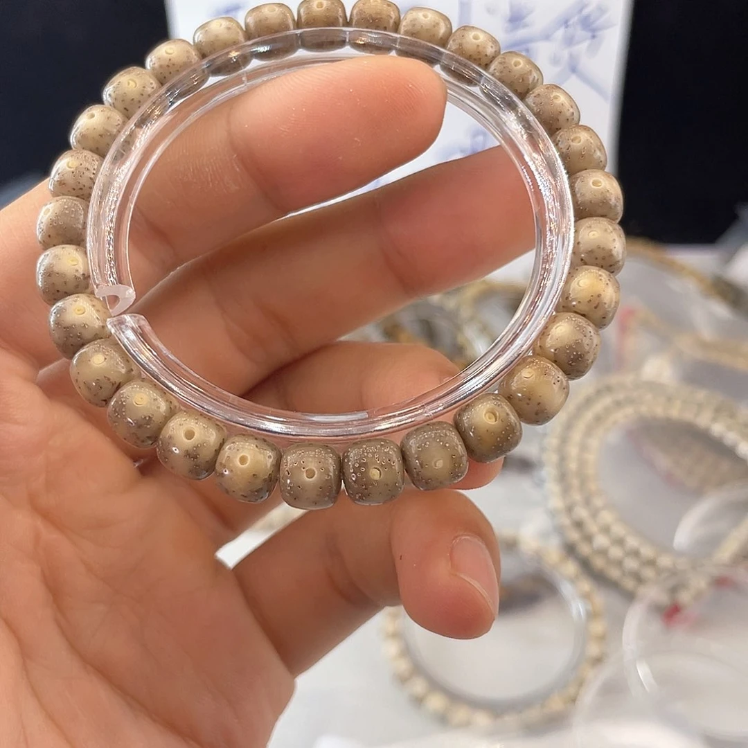 吊坠星月菩提9748