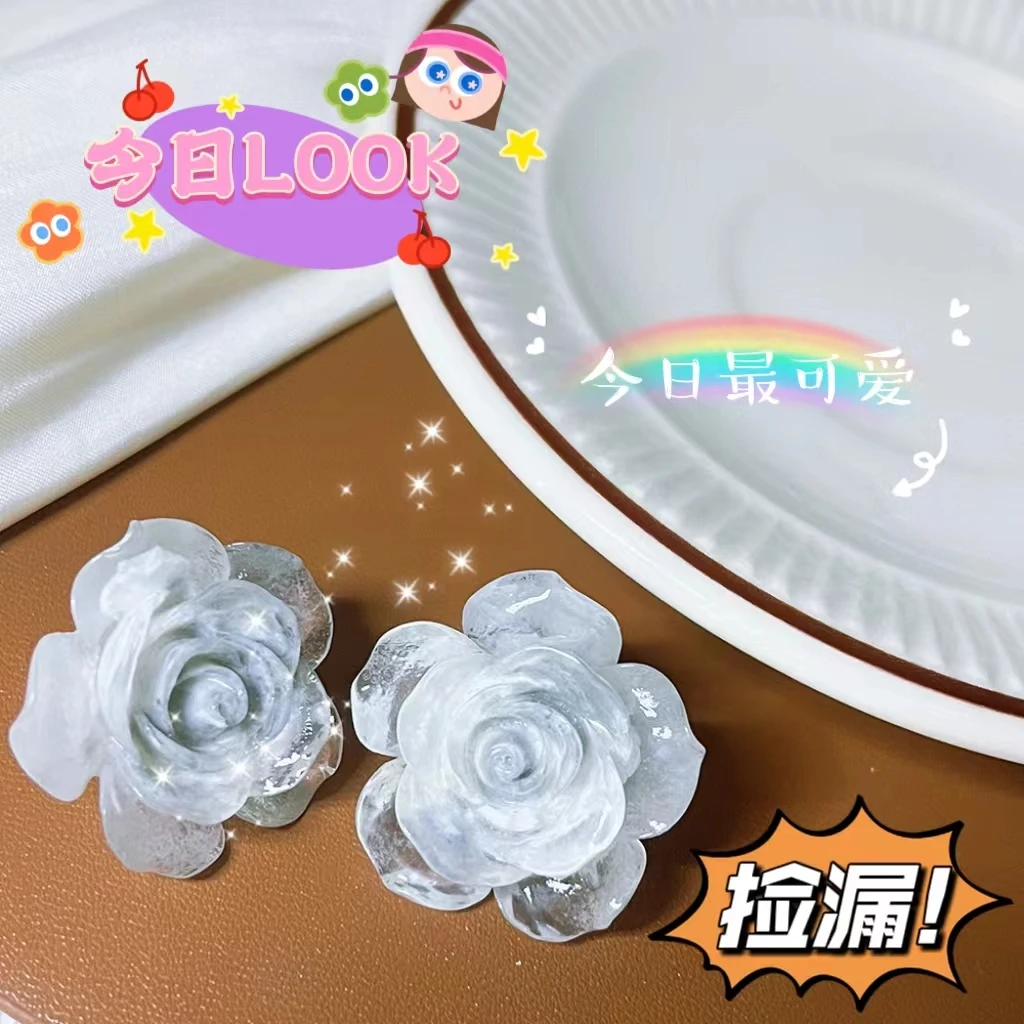 铜合金耳饰 【直播间专用】爆款超仙女轻奢耳钉耳饰时尚清新温柔型