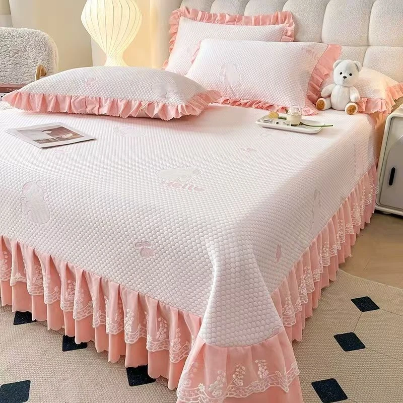 《冰豆豆》冰丝凉席柔软透气亲肤防滑床盖蕾丝边床裙可水洗折叠