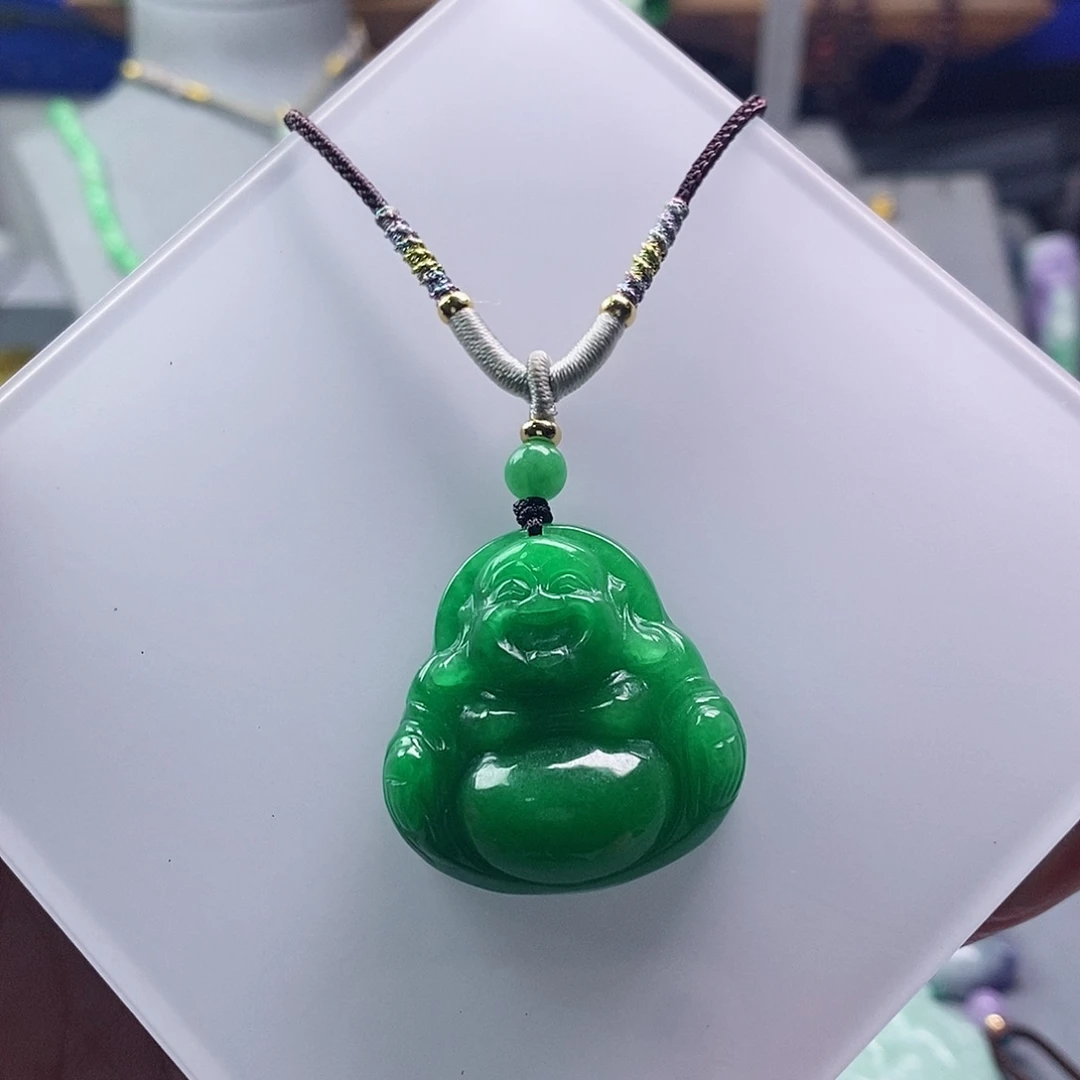 翡翠未镶嵌吊坠(赠链)