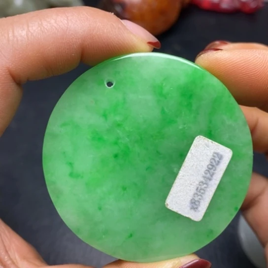 白玉菩提吊坠摆件