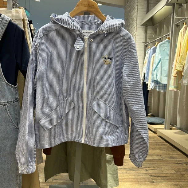 Teenie weenie连帽外套