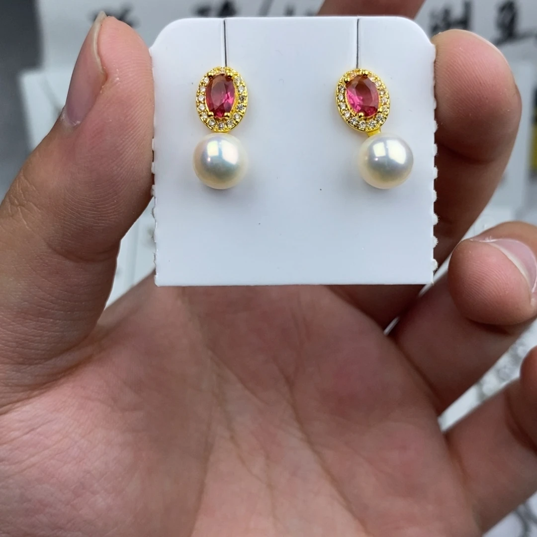 淡水珍珠耳饰未镶嵌