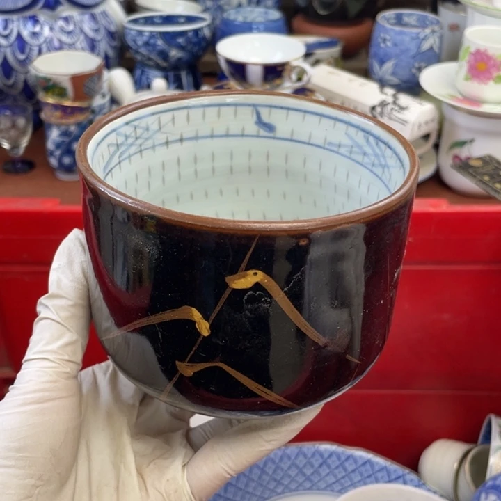 他家瓷器真美…开播了