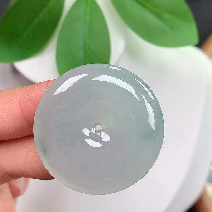 翡翠未镶嵌颈饰平安扣 33.9x5.8mm