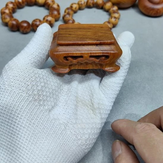 岁***3太行崖柏手工艺品