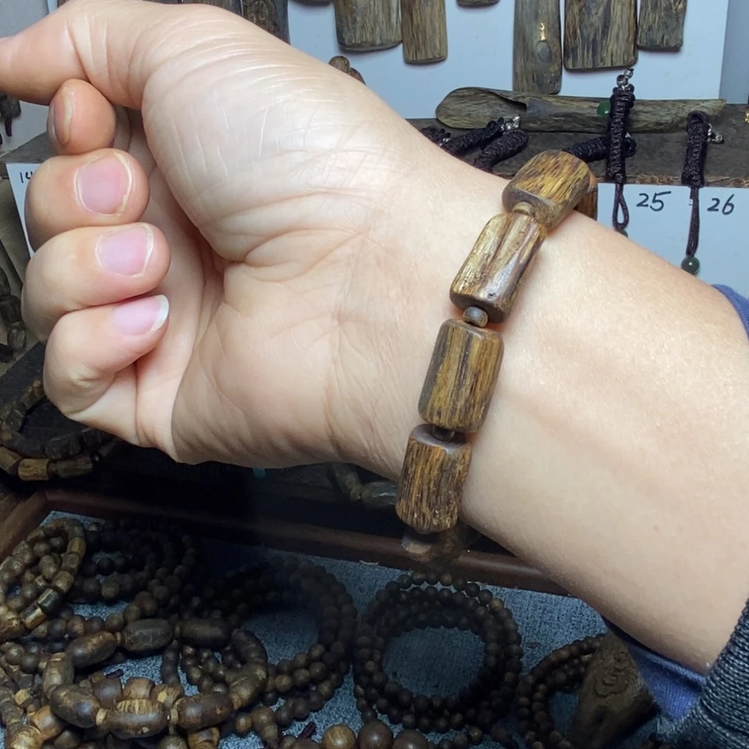 沉香沉香碎屑树心油