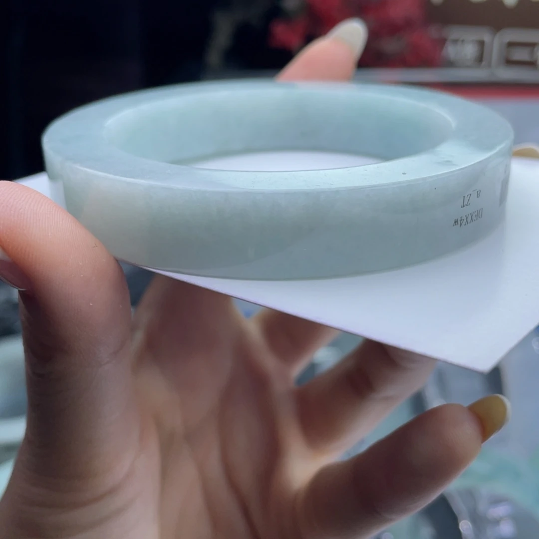 夏***沫定制翡翠未镶嵌正圈