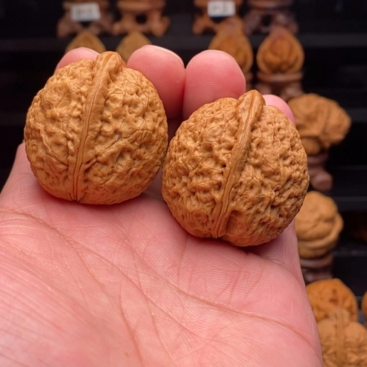 文玩核桃把件1开播福利，罗汉头40尺