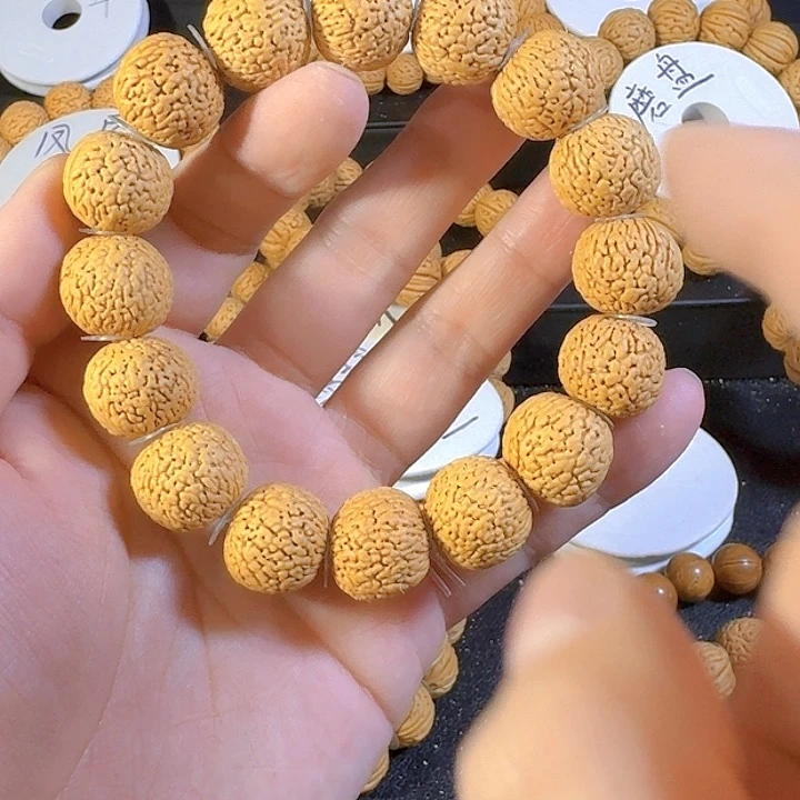 桃核吊坠17蚂蚁蛋桃核